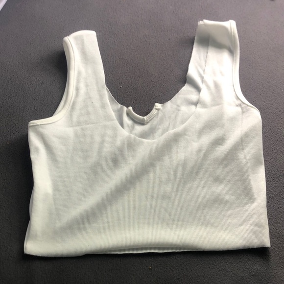 white tank cropped - Picture 2 of 3